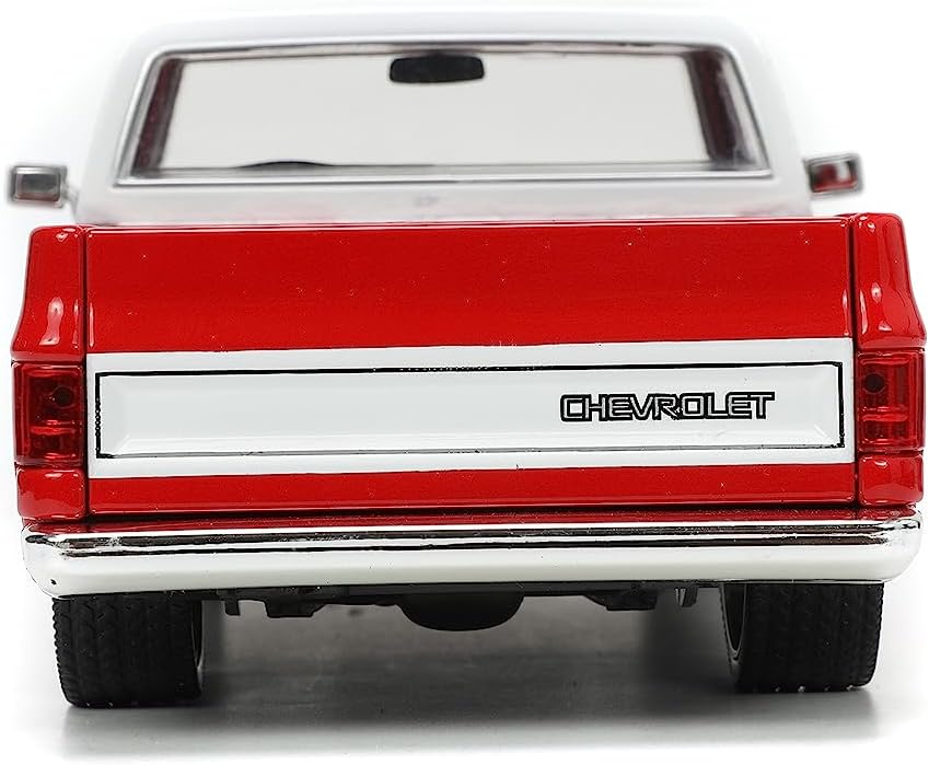 Just Trucks 1:24 1985 Chevy C10 Die-Cast Truck w/Tire Rack, Toys for Kids and Adults(Red/White)